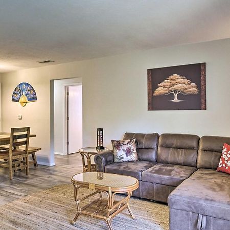 Centrally Located Brandon Condo With Pool Access 브랜슨 외부 사진